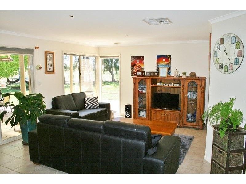 48  Tisdall Road, Kyabram VIC 3620