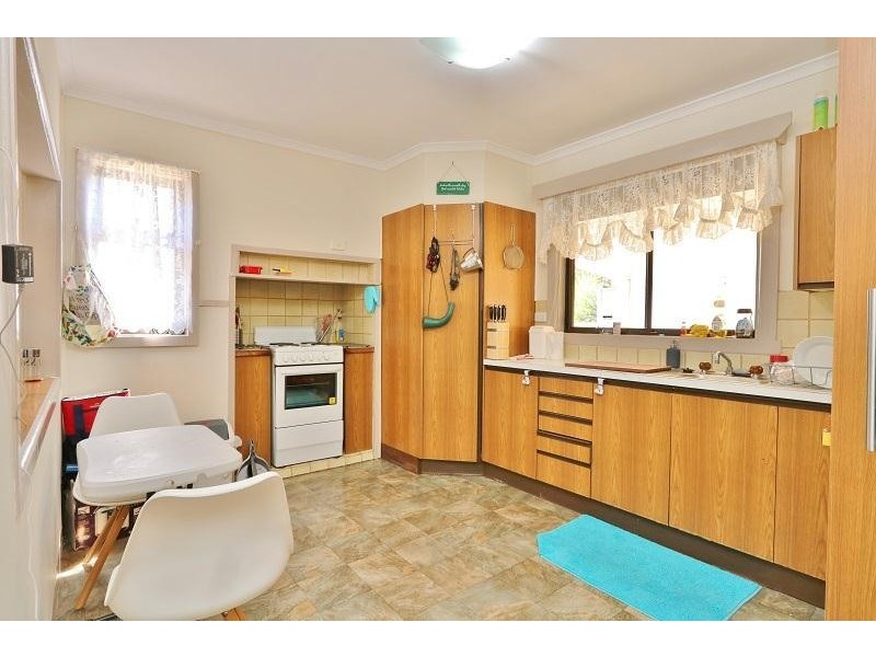 39  Edis Street, Kyabram VIC 3620