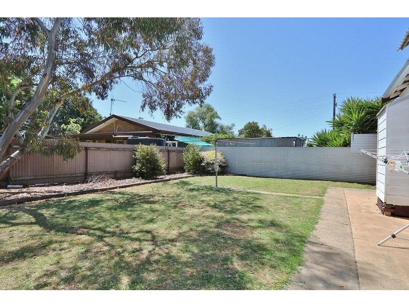 39  Edis Street, Kyabram VIC 3620