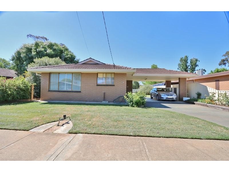 4 Hutson Street, Kyabram VIC 3620