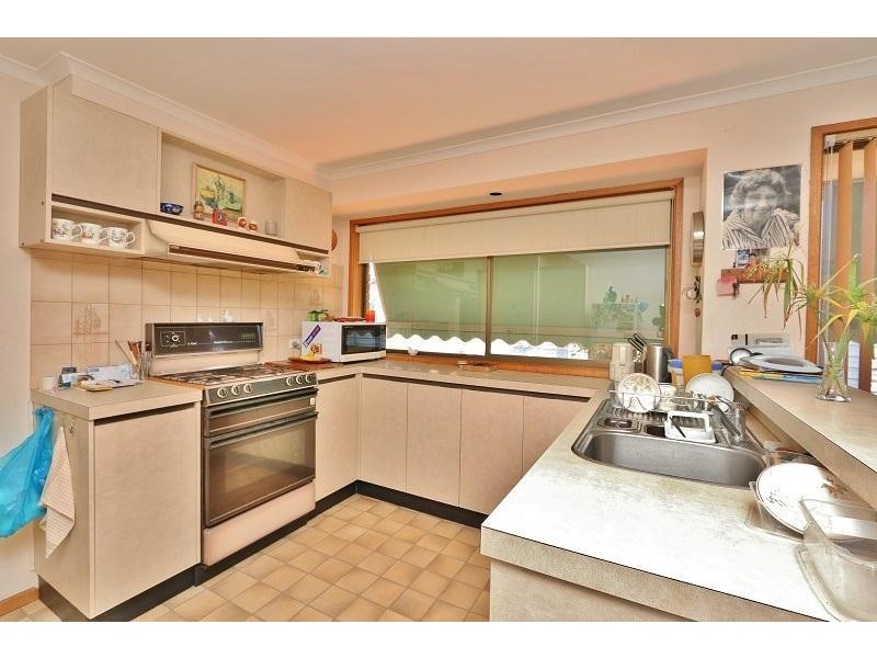 9 Outram Avenue, Kyabram VIC 3620