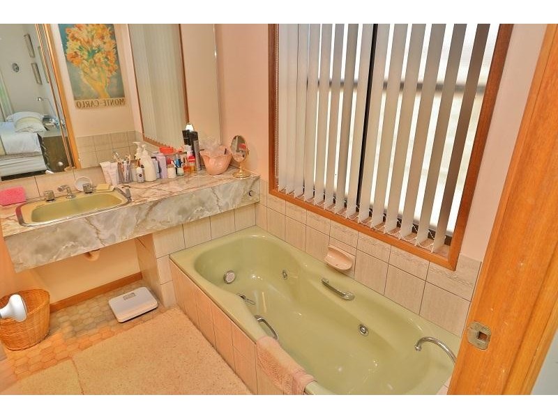 9 Outram Avenue, Kyabram VIC 3620