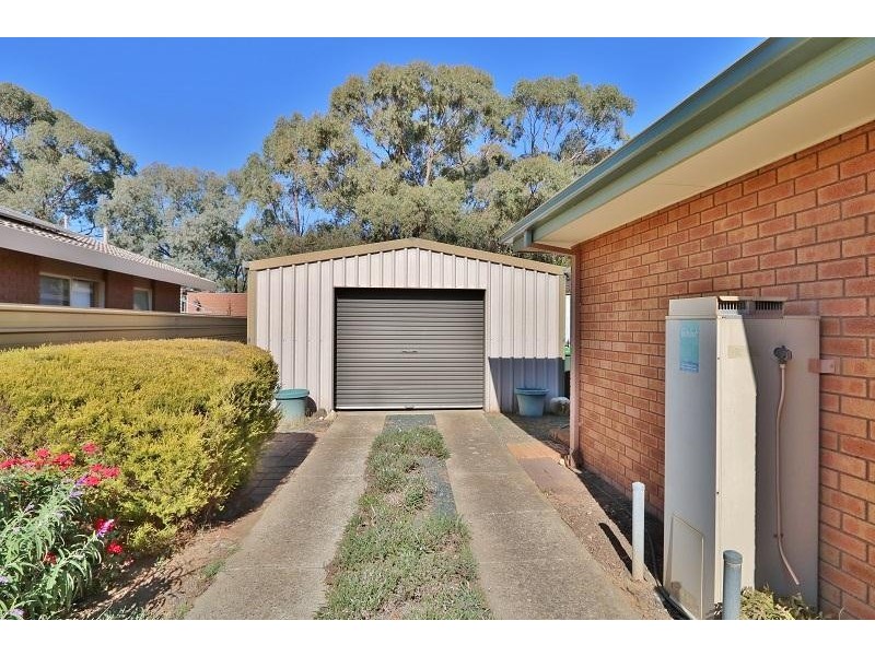 9 Outram Avenue, Kyabram VIC 3620