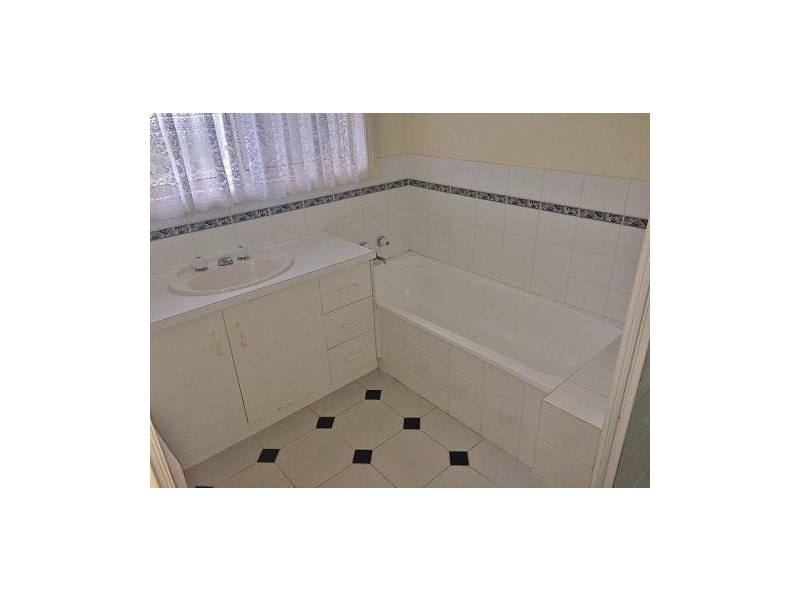 5 Memorial Drive, Tongala VIC 3621