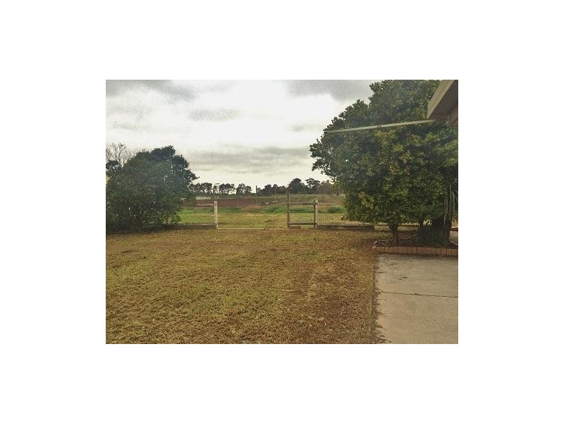 5 Memorial Drive, Tongala VIC 3621