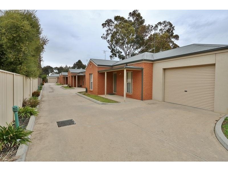 Unit 2/346 Allan Street, Kyabram VIC 3620