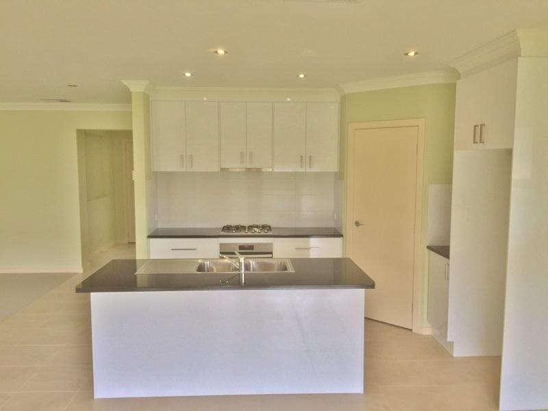 2/9 Hawkins Street, Kyabram VIC 3620