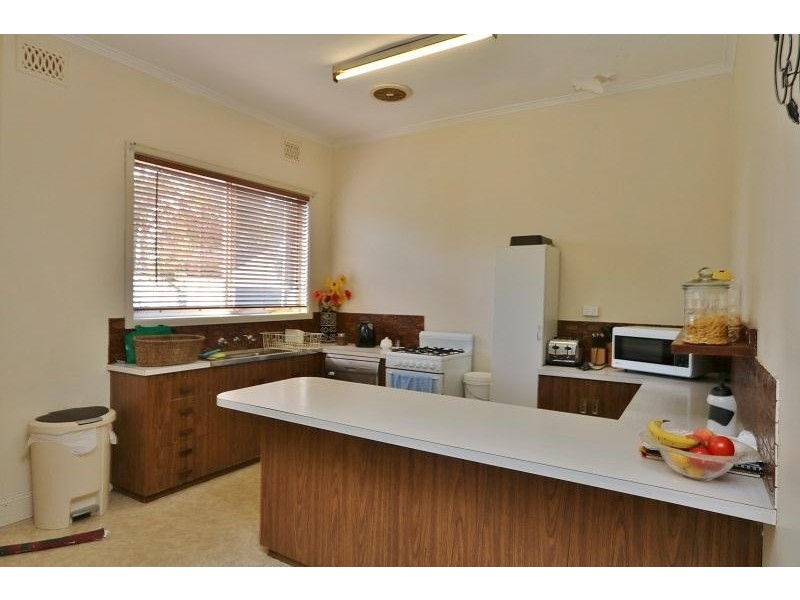 69  Fenaughty Street, Kyabram VIC 3620