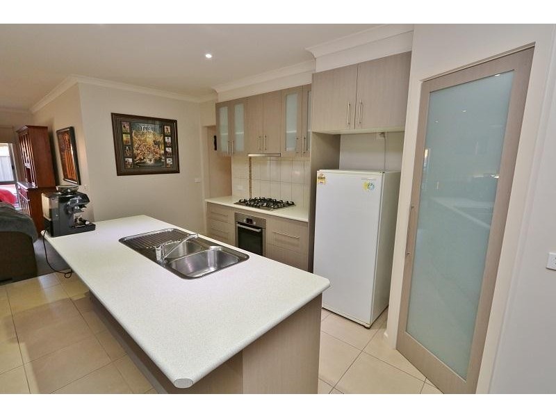 2/23 Fenaughty Street, Kyabram VIC 3620