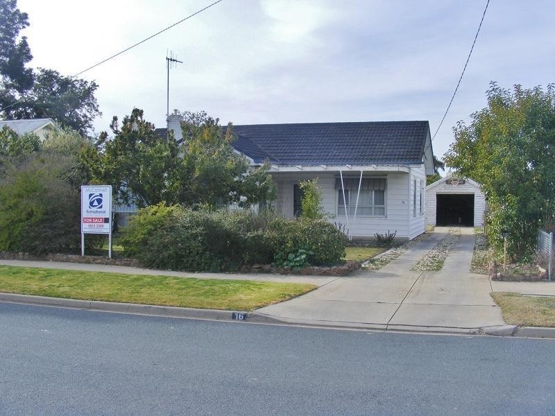 16 Unwin Street, Kyabram VIC 3620