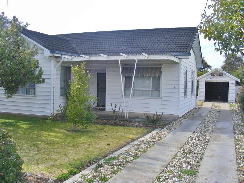 16 Unwin Street, Kyabram VIC 3620