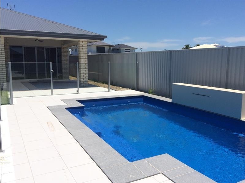 3 Bulgari Crescent, Hope Island QLD 4212