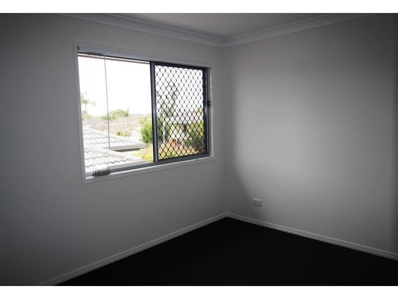 72 Milfoil Street, Manly West QLD 4179