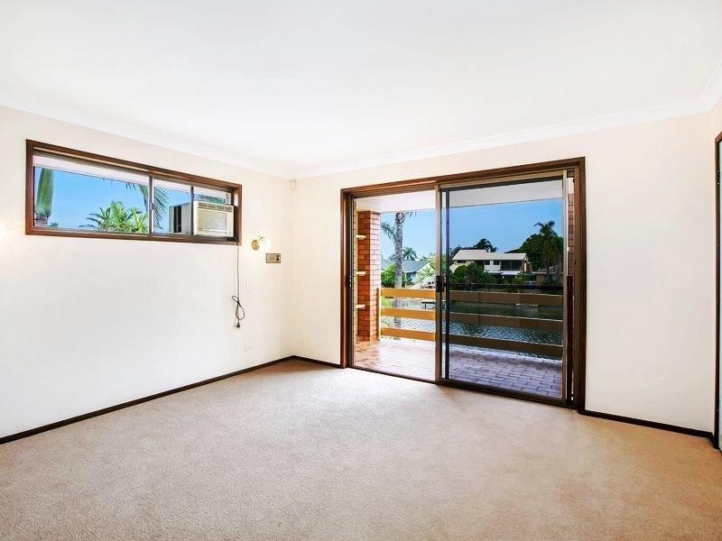 78 Oxley Drive, Paradise Point QLD 4216