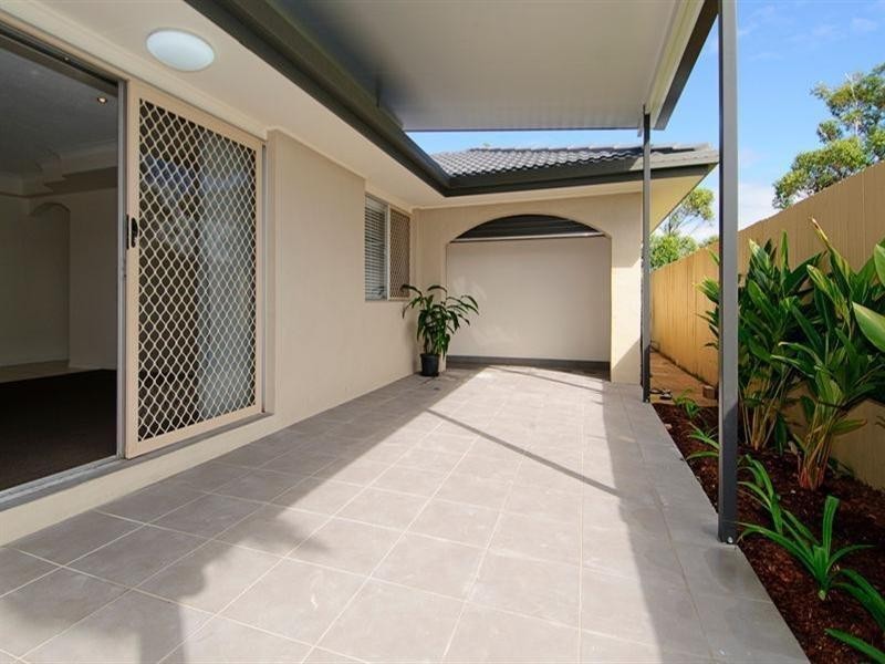 4 Jacaranda Avenue, Hollywell QLD 4216