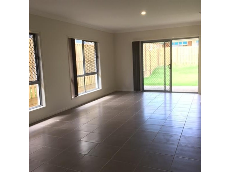 31 Prairie Avenue, Maudsland QLD 4210