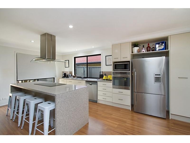 24 Burrendong Road, Coombabah QLD 4216