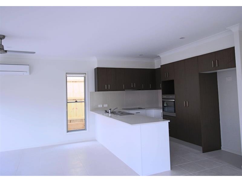 38 Wimmera Crescent, Upper Coomera QLD 4209