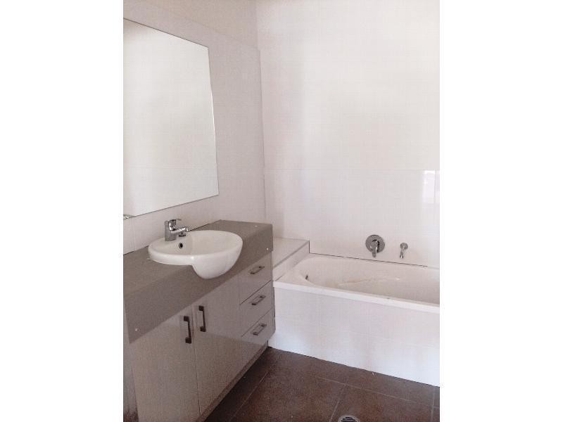 3/11 Wylie Court, Springfield Lakes QLD 4300