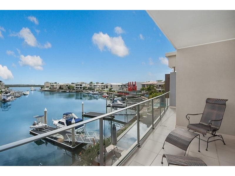 32 The Sovereign Mile, Sovereign Islands QLD 4216