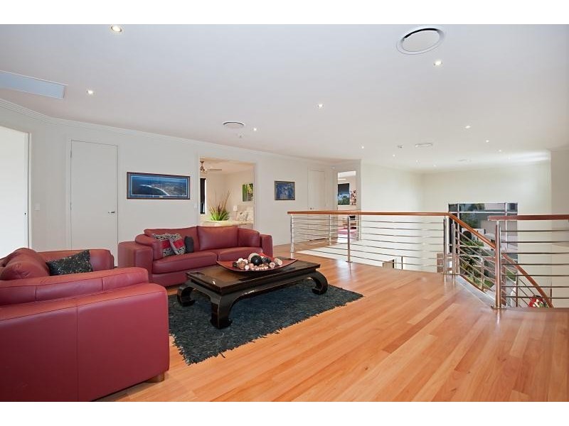 32 The Sovereign Mile, Sovereign Islands QLD 4216