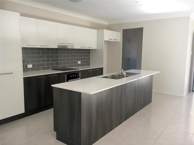 53 Prairie Avenue, Maudsland QLD 4210