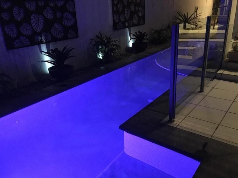 1/5 Muscovey Avenue, Paradise Point QLD 4216