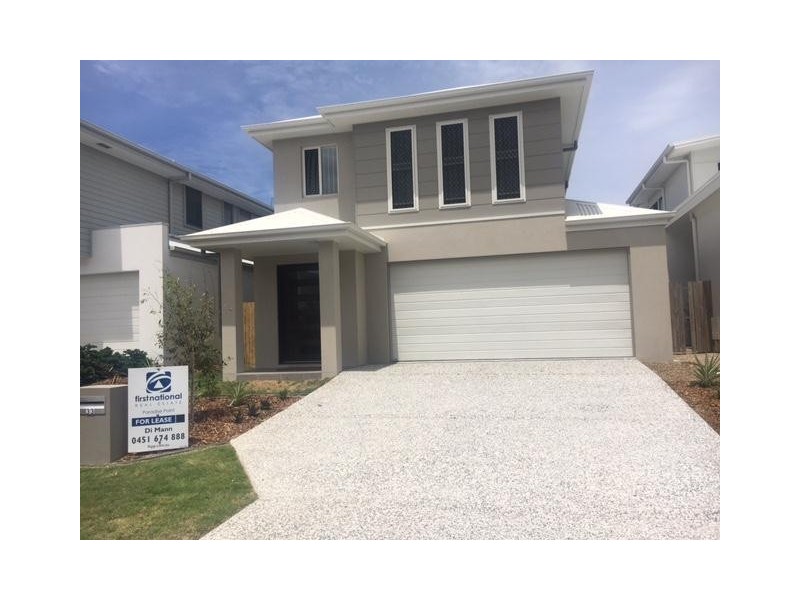 33 North Quay Circuit, Hope Island QLD 4212