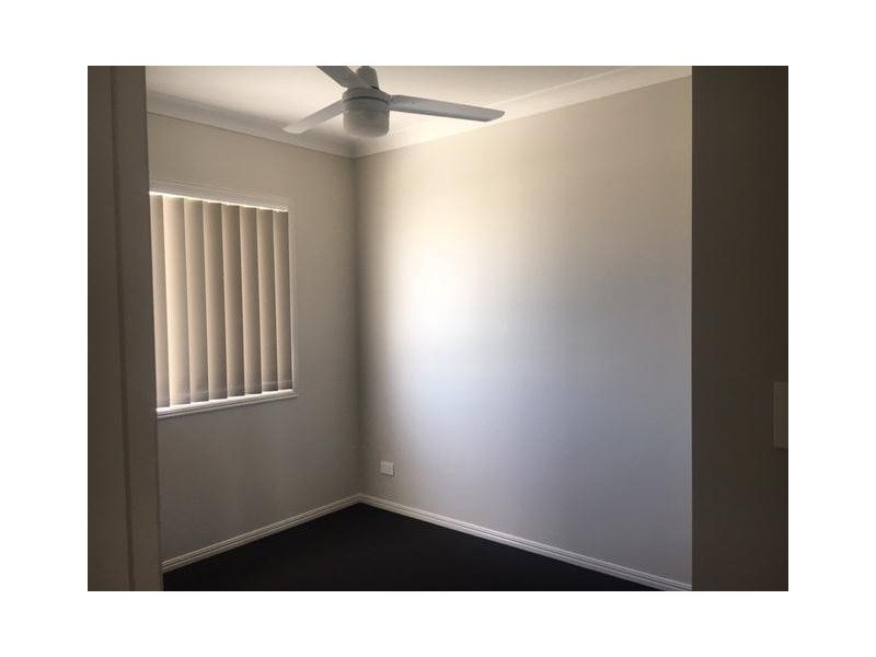 33 North Quay Circuit, Hope Island QLD 4212