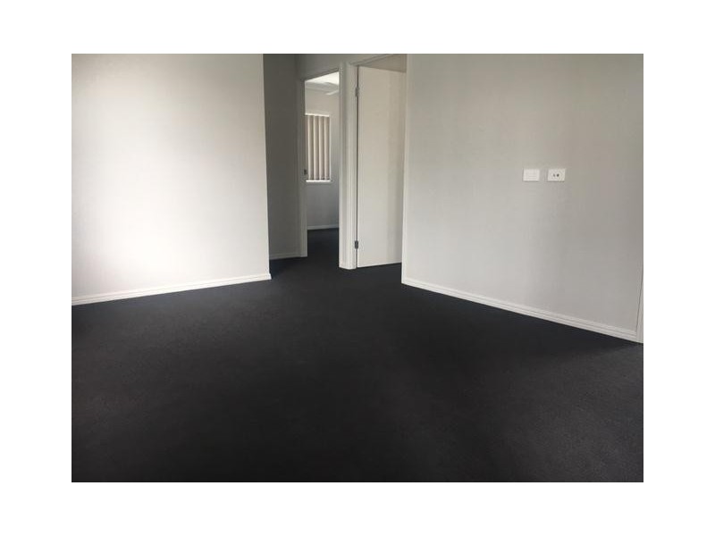 33 North Quay Circuit, Hope Island QLD 4212