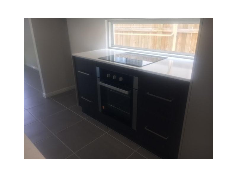 33 North Quay Circuit, Hope Island QLD 4212