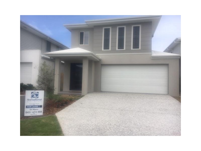 33 North Quay Circuit, Hope Island QLD 4212