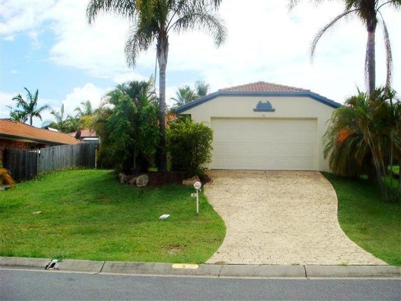 9 Castle Rock Street, Parkwood QLD 4214