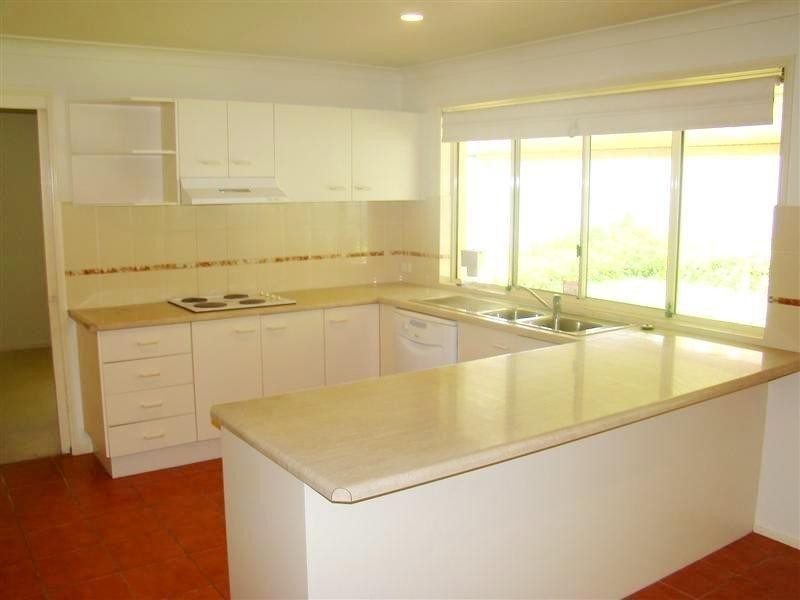 9 Castle Rock Street, Parkwood QLD 4214