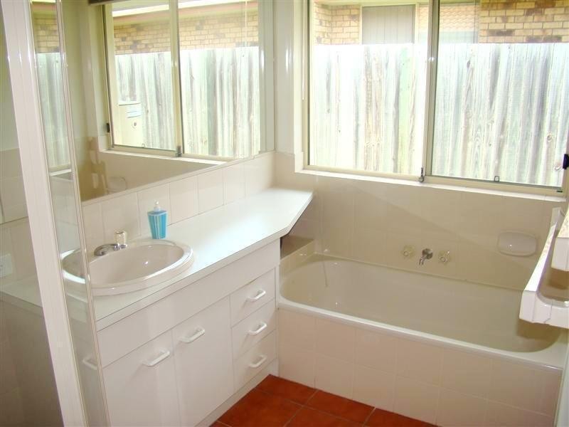 9 Castle Rock Street, Parkwood QLD 4214