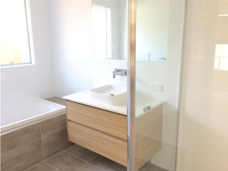 22 Sunwood Crescent, Maudsland QLD 4210