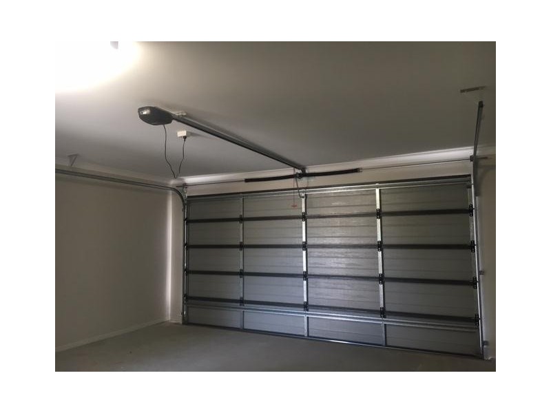 14 Waters Close, Hope Island QLD 4212