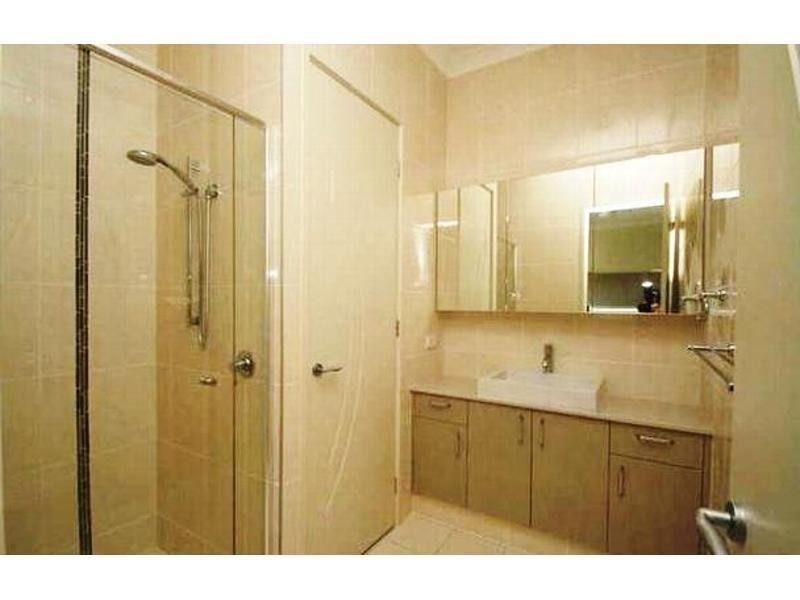 13 Havana Key, Broadbeach QLD 4218