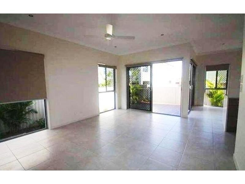 13 Havana Key, Broadbeach QLD 4218