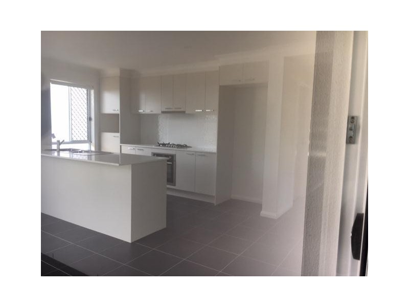 44 Moorinya Circuit, Pimpama QLD 4209