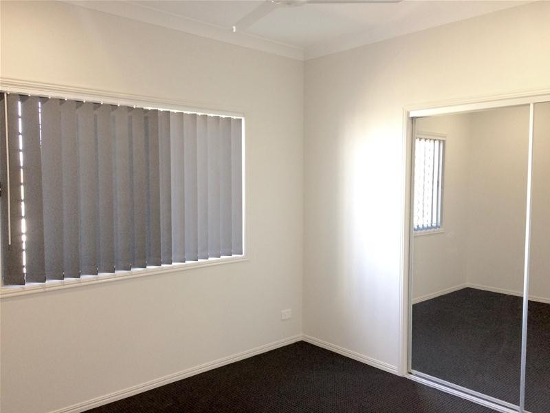 3 Waters Close, Hope Island QLD 4212