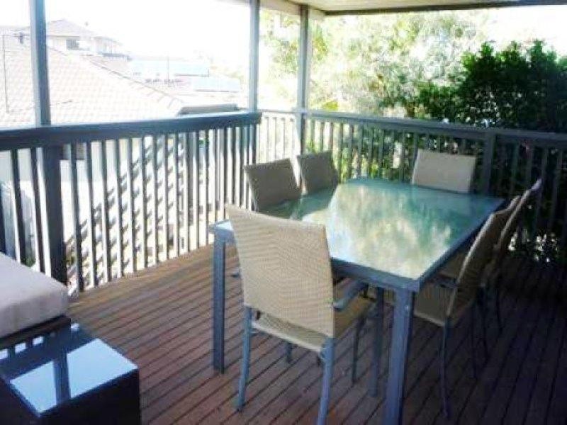 51 Walter Raleigh Crescent, Hollywell QLD 4216