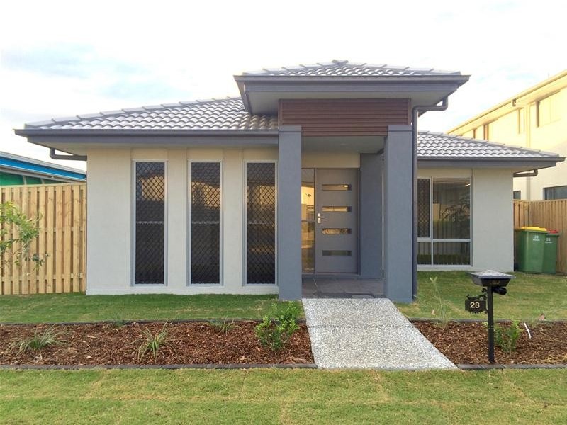 28 View Line Crescent, Hope Island QLD 4212