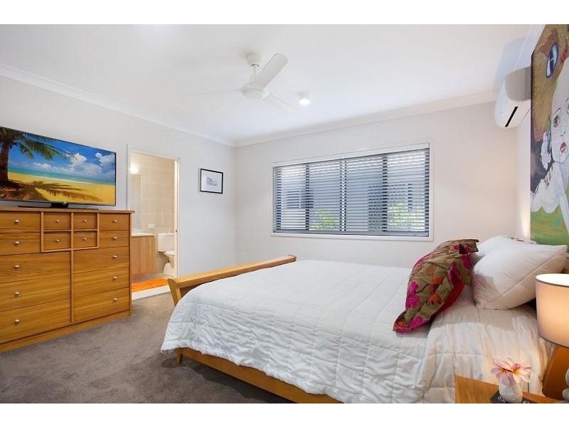 31 Atlantic Avenue, Mermaid Beach QLD 4218