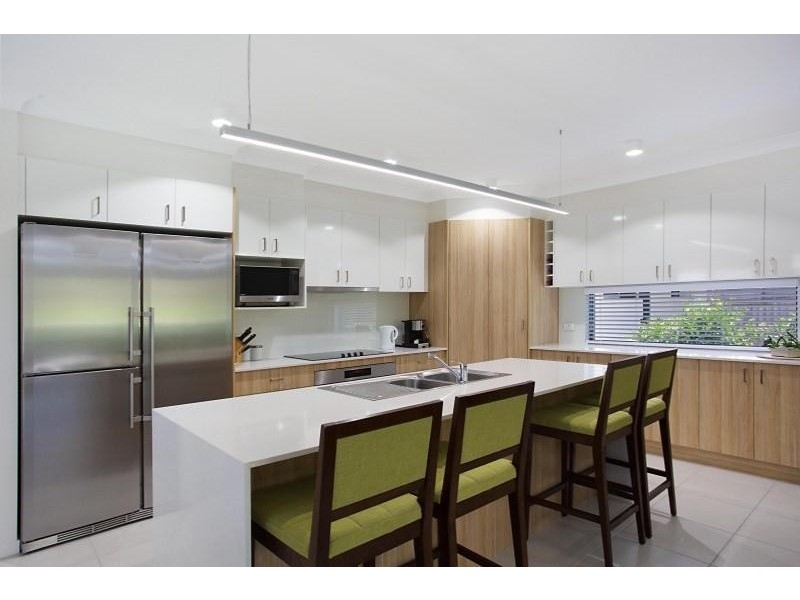 31 Atlantic Avenue, Mermaid Beach QLD 4218