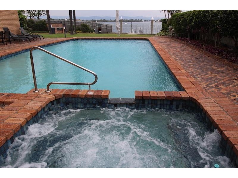 6/8 Paradise Parade, Paradise Point QLD 4216