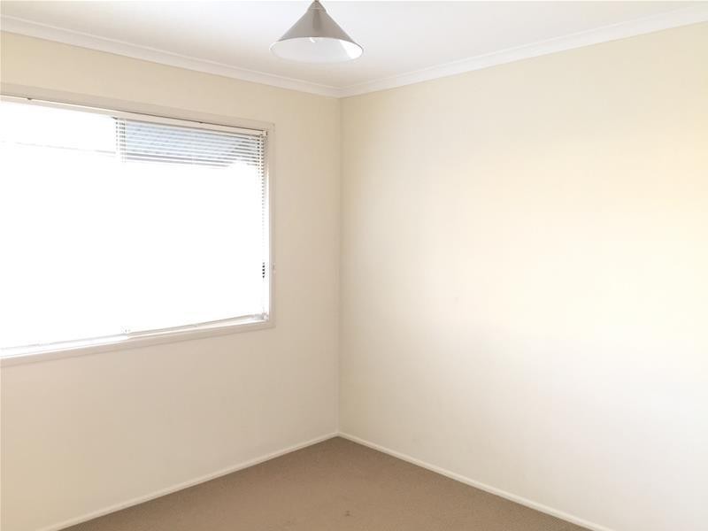 8 Coombe Avenue, Hope Island QLD 4212