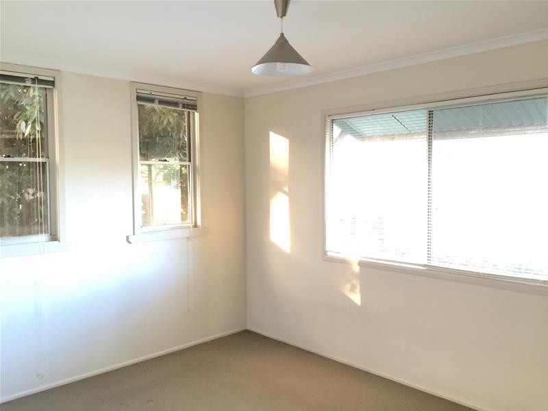 8 Coombe Avenue, Hope Island QLD 4212