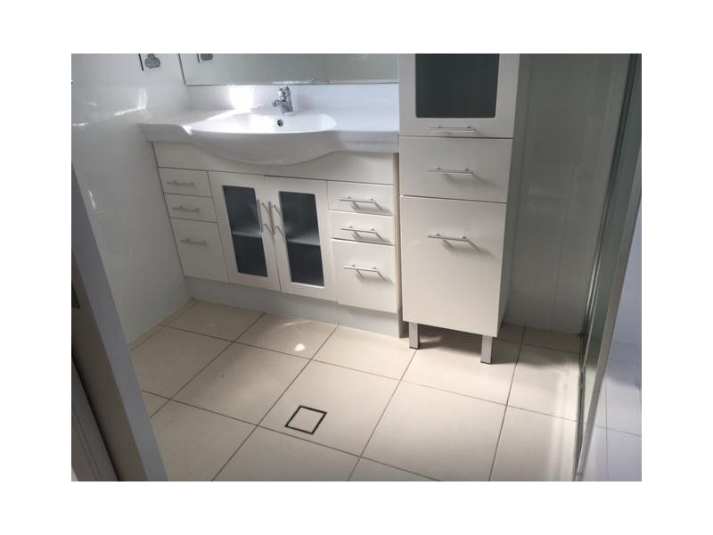 3 Echidna Court, Coombabah QLD 4216