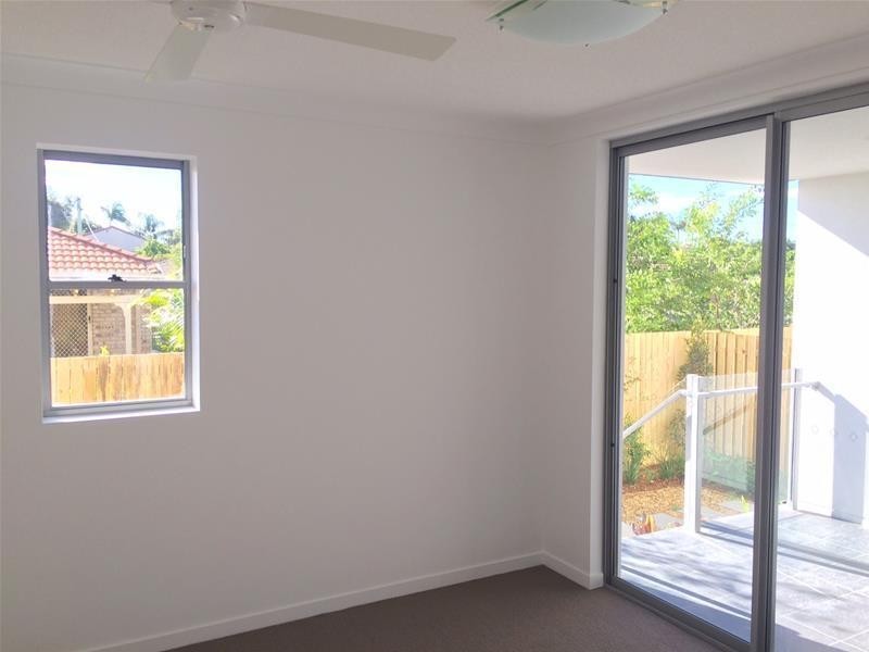 5/14 Proud Street, Labrador QLD 4215